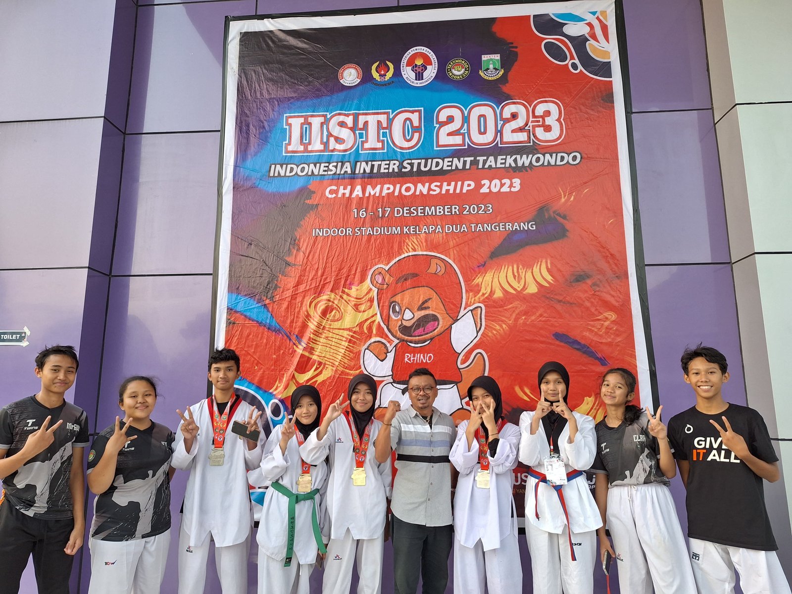 2 Emas Dari Poomsae, Jadi bekal Popda dan Porprov Bagi Kabupaten Serang 1 2 Emas Dari Poomsae, Jadi bekal Popda dan Porprov Bagi Kabupaten Serang