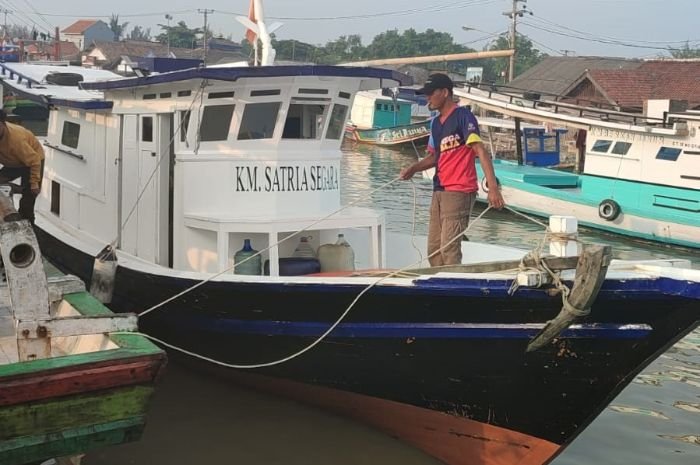 Ngaku Sering Dipersulit Akses Pelayanan di SPBU, Nelayan di Kabupaten Serang Butuh SPBN 1 Ngaku Sering Dipersulit Akses Pelayanan di SPBU, Nelayan di Kabupaten Serang Butuh SPBN