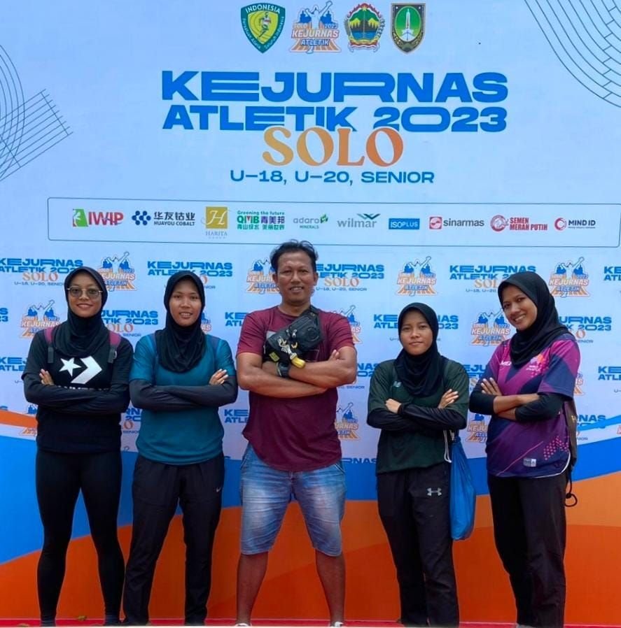 Lompat Jangkit Latihan di Pantai untuk Perkuat Fisik Atlet jelang PON