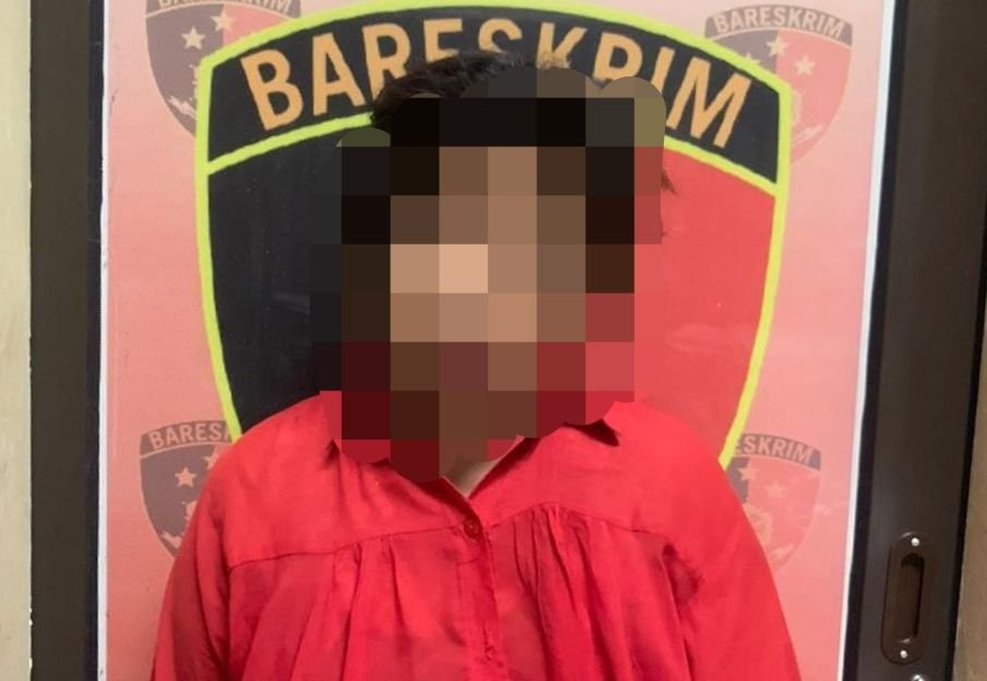 Polres Serang Amankan Perempuan Paruh Baya di Jawilan, Cari Untung Rp 100 Ribu Dari Jajakan PSK ke Lelaki Hidung Belang 5 Polres Serang Amankan Perempuan Paruh Baya di Jawilan, Cari Untung Rp 100 Ribu Dari Jajakan PSK ke Lelaki Hidung Belang