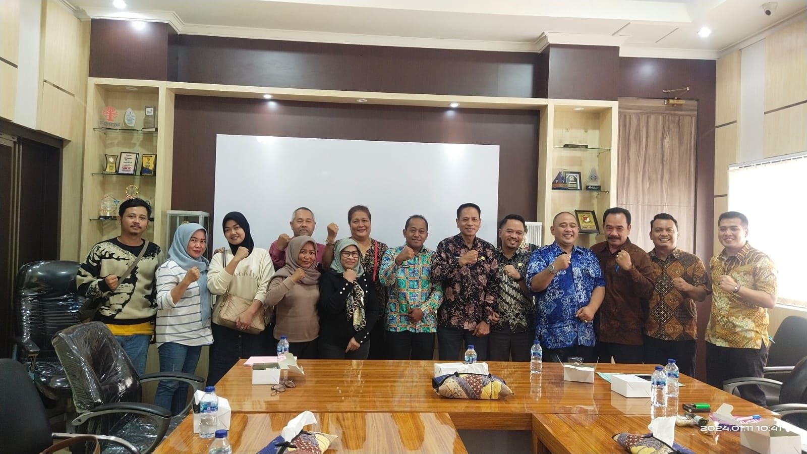 Pedagang Stadion Mini Kota Serang Enggan Direlokasi, Omsetnya Bikin Ngelus Dada 1 Pedagang Stadion Mini Kota Serang Enggan Direlokasi, Omsetnya Bikin Ngelus Dada