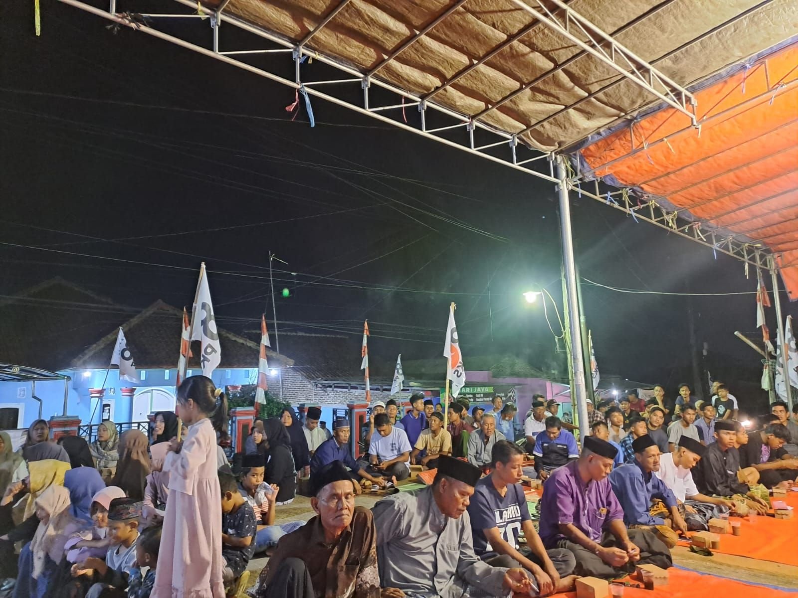 Hasani Caleg PKS Dapil 5 DPRD Kabupaten Serang Ini Dapat Dukungan Pemuda, Dibikinkan Acara Hasil Patungan 10 Hasani Caleg PKS Dapil 5 DPRD Kabupaten Serang Ini Dapat Dukungan Pemuda, Dibikinkan Acara Hasil Patungan