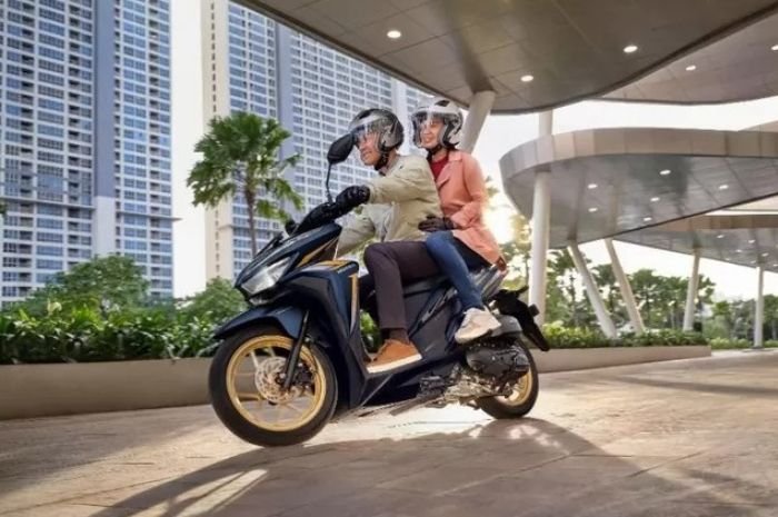 Yuk Simak, Begini Postur Berboncengan Naik Motor Supaya Gak Cepat Pegal 1 Yuk Simak, Begini Postur Berboncengan Naik Motor Supaya Gak Cepat Pegal