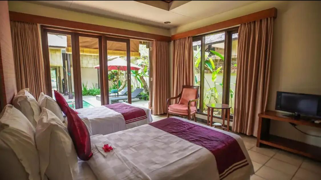 Explore Pantai di Ujung Barat Banten, 4 Hotel di Tanjung Lesung Ini Bisa Jadi Pilihan Menginap yang Nyaman