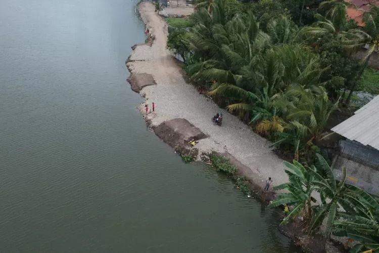 Jadi Lokasi Paling Ikonik di Kota Cilegon, Ada Fakta Menarik dari Munculnya Situ Rawa Arum yang Belum Banyak Orang Tahu 6 Jadi Lokasi Paling Ikonik di Kota Cilegon, Ada Fakta Menarik dari Munculnya Situ Rawa Arum yang Belum Banyak Orang Tahu