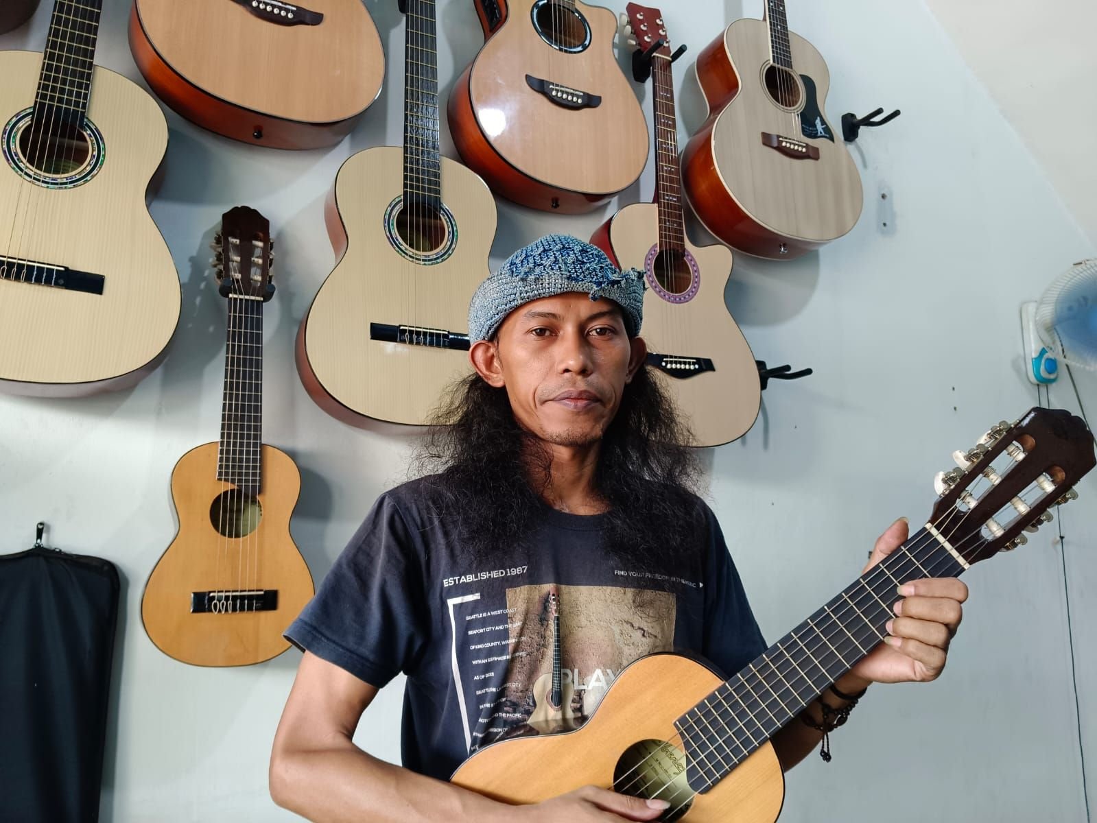 ND Musik 2 Bisa Reparasi Gitar Patah dengan Biaya Terjangkau