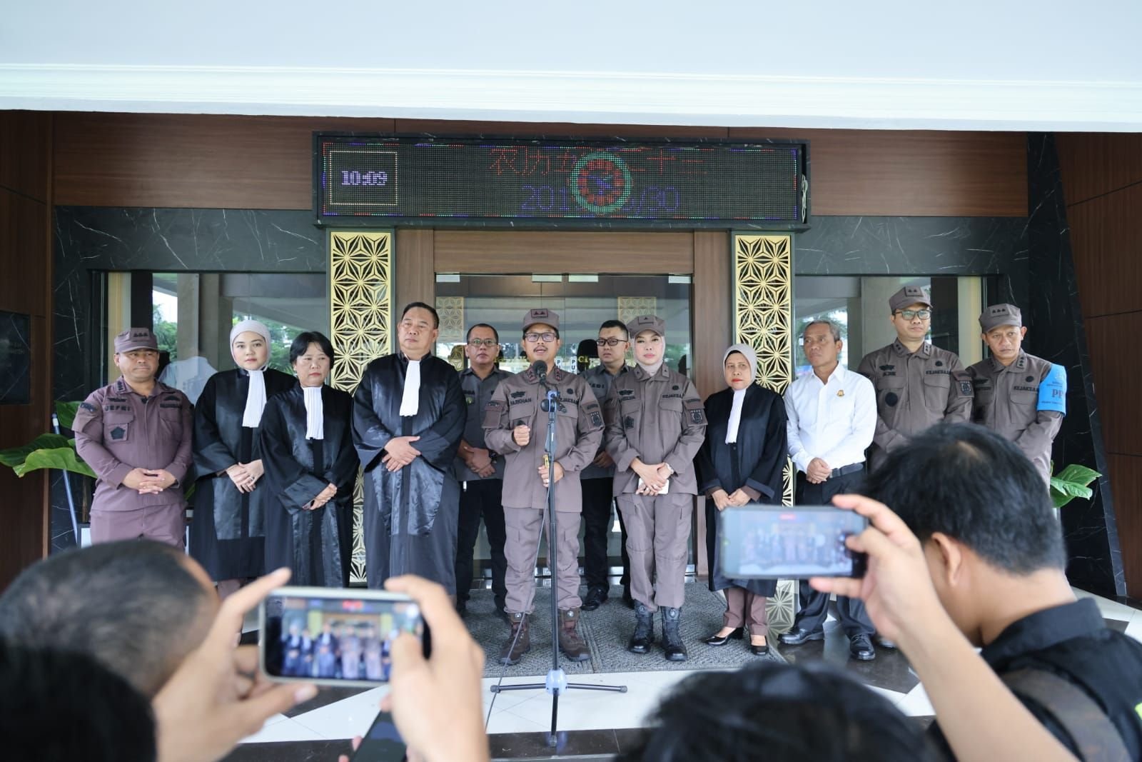 Dugaan Pemerasan Oleh Oknum Panwascam Jayanti kepada Caleg Kini Ditangani Kejati Banten 1 Dugaan Pemerasan Oleh Oknum Panwascam Jayanti kepada Caleg Kini Ditangani Kejati Banten