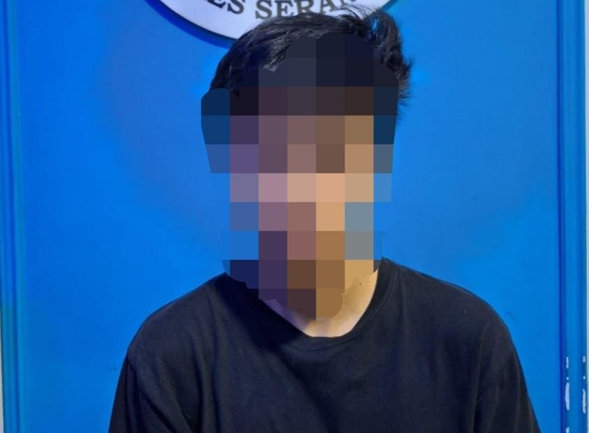 Tunggu Pelanggan di Warung, Pengedar Obat Terlarang di Ciruas Dicokok Polisi 9 Tunggu Pelanggan di Warung, Pengedar Obat Terlarang di Ciruas Dicokok Polisi