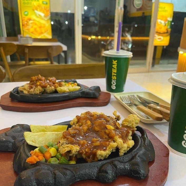 Lima Bisnis Franchise Makanan Menjanjikan di Tahun 2024 1 Lima Bisnis Franchise Makanan Menjanjikan di Tahun 2024