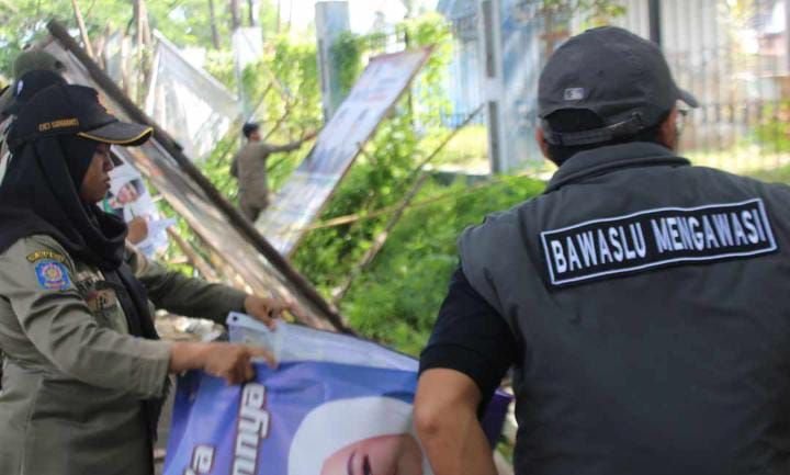 Cegah Politik Uang, Bawaslu Kabupaten Lebak Instruksikan Panwascam dan PKD Patroli 24 Jam 1 Cegah Politik Uang, Bawaslu Kabupaten Lebak Instruksikan Panwascam dan PKD Patroli 24 Jam