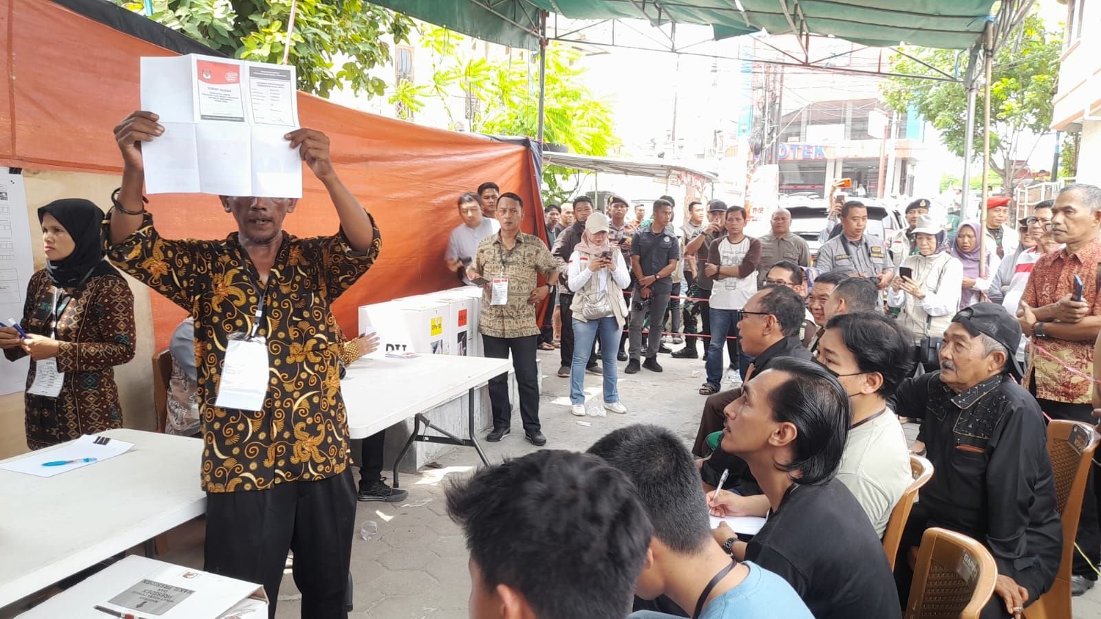 Prabowo Hanya Unggul Tipis di Cilegon 1 Prabowo Hanya Unggul Tipis di Cilegon