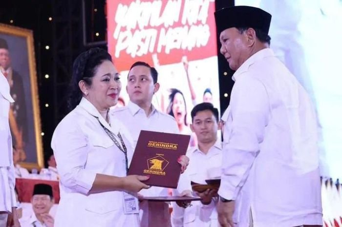 Tanda-tanda Balikan? Titiek Soeharto Bikin Heboh Pendukung, Tiba-tiba Foto Bersama Prabowo