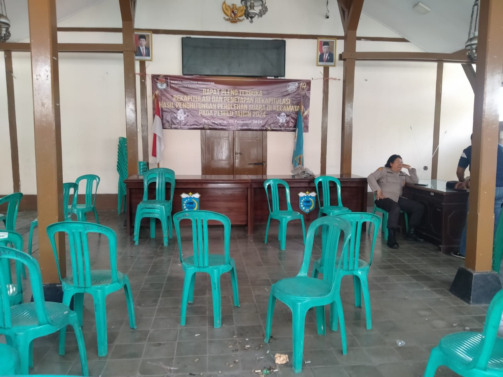 Rapat Pleno Kecamatan Pandeglang Ditunda dan Ada Rekomendasi PSU 1 Rapat Pleno Kecamatan Pandeglang Ditunda dan Ada Rekomendasi PSU