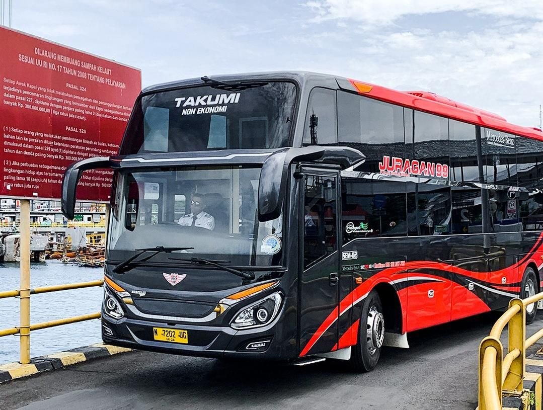 Daftar Harga Tiket Bus PO Juragan 99 Rute Malang – Jakarta, Bisa Rebahan Sepanjang Jalan dengan Tarif Segini