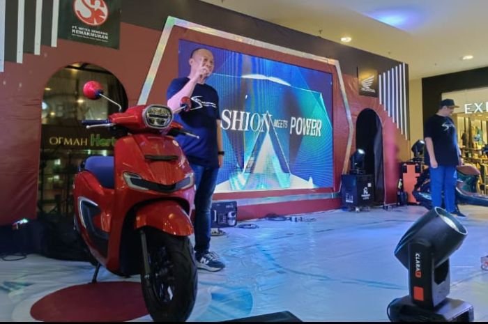 Spesifikasi Lengkap New Honda Stylo 160 yang Baru Mengaspal di Banten, Skutik Anyar dengan Fitur Keselamatan Komplet