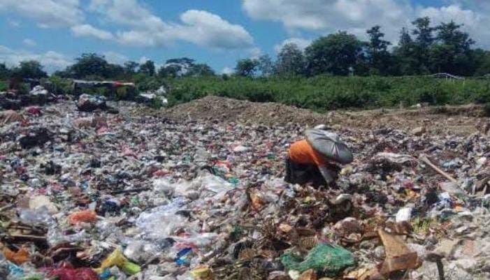 Bau Tak Sedeap dari TPSA Dengung Kabupaten Lebak Tembus Hingga ke Pemukiman Warga 1 Bau Tak Sedeap dari TPSA Dengung Kabupaten Lebak Tembus Hingga ke Pemukiman Warga