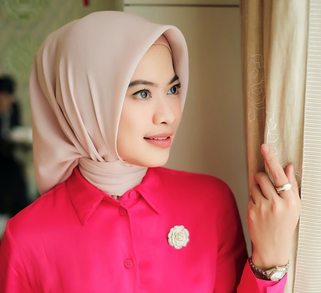 Punya Karier Mentereng, Ini Profil Sucianti Raib Saenong Caleg DPR RI Dapil Sulawesi Utara yang Viral Dituding Pelakor