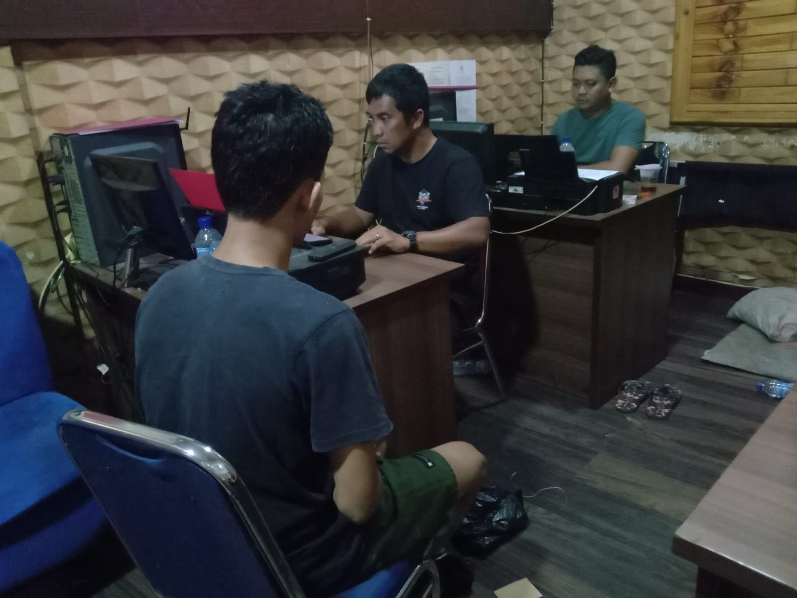 Sedang Meracik Obat untuk Nge Fly, Bandar Obat Keras Asal Pontang Digrebek Polisi