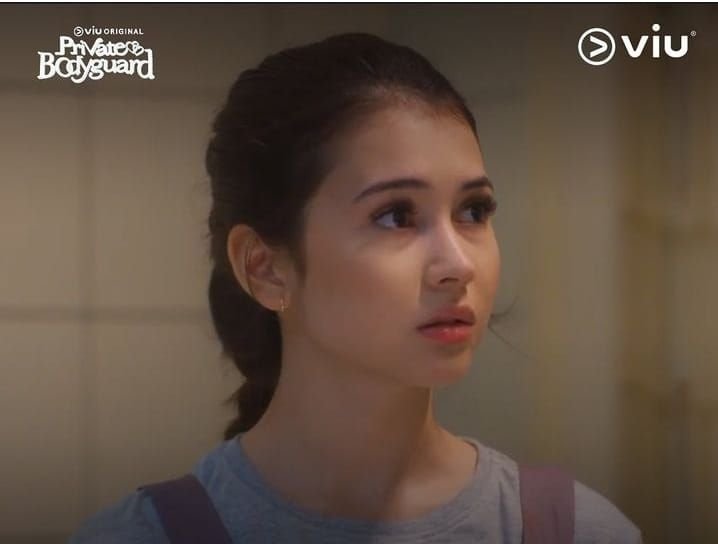 Private Bodyguard Episode 4: Junior Roberts Larang Sandrinna Michelle untuk Lakukan Hal Ini 2 Private Bodyguard Episode 4: Junior Roberts Larang Sandrinna Michelle untuk Lakukan Hal Ini