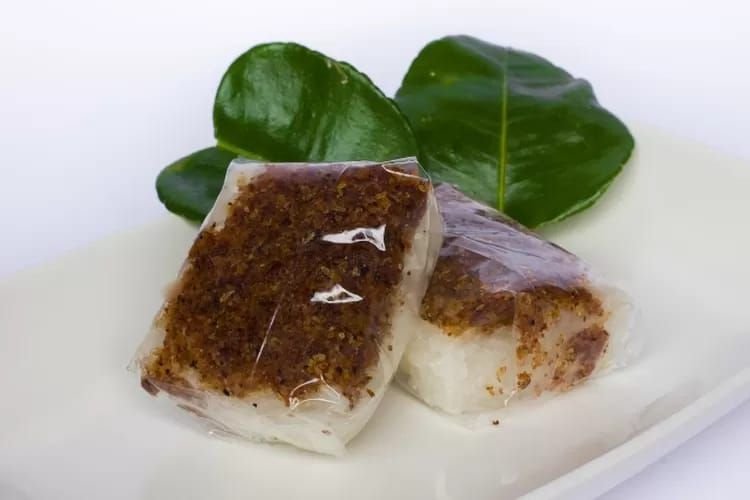 Aneka Kue Khas Banten, Paling Banyak Dicari Saat Ngabuburit Warga 10 Aneka Kue Khas Banten, Paling Banyak Dicari Saat Ngabuburit Warga