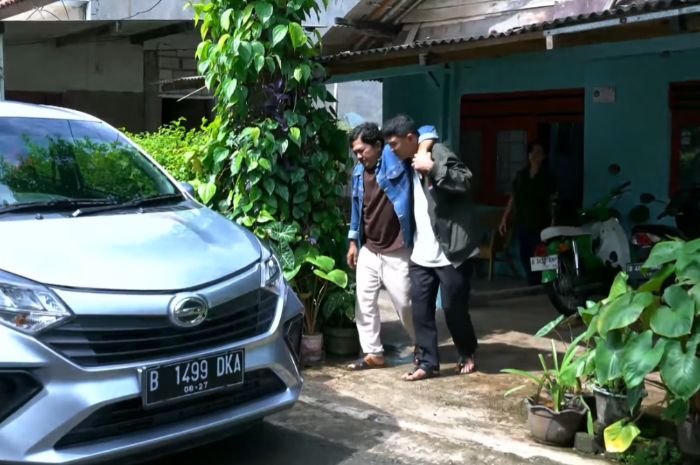 Waduh! Kang Tisna Dibawa Ke Rumah Sakit di Tukang Ojek Preman Episode 9