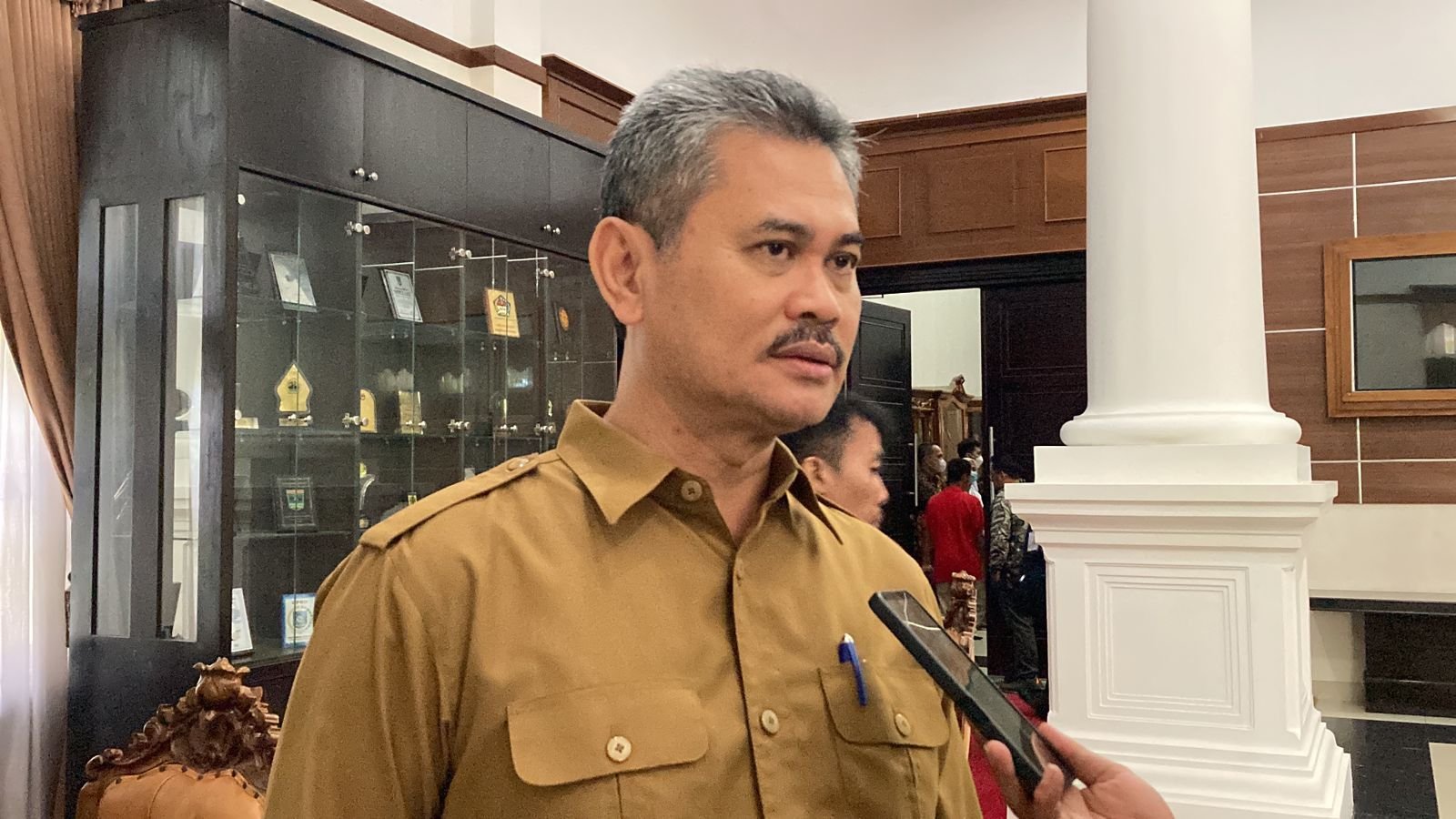 Rincian Harta Kekayaan Pjs Walikota Tangsel Tabrani, Tanahnya 'Berserakan' di Kota Tangerang 10 Bukan Hanya Pihak Sekolah, Dindik Provinsi Banten Sebut Kenakalan Remaja Tanggung Jawab Semua Pihak