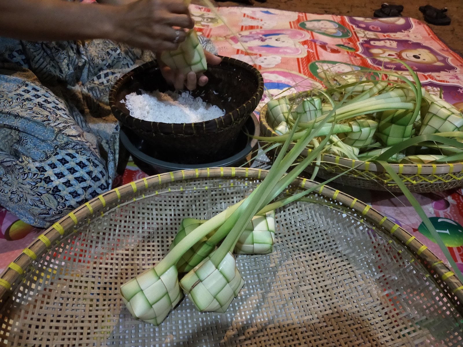 Warga Lebak Terus Lestarikan Tradisi Ketupat Qunut