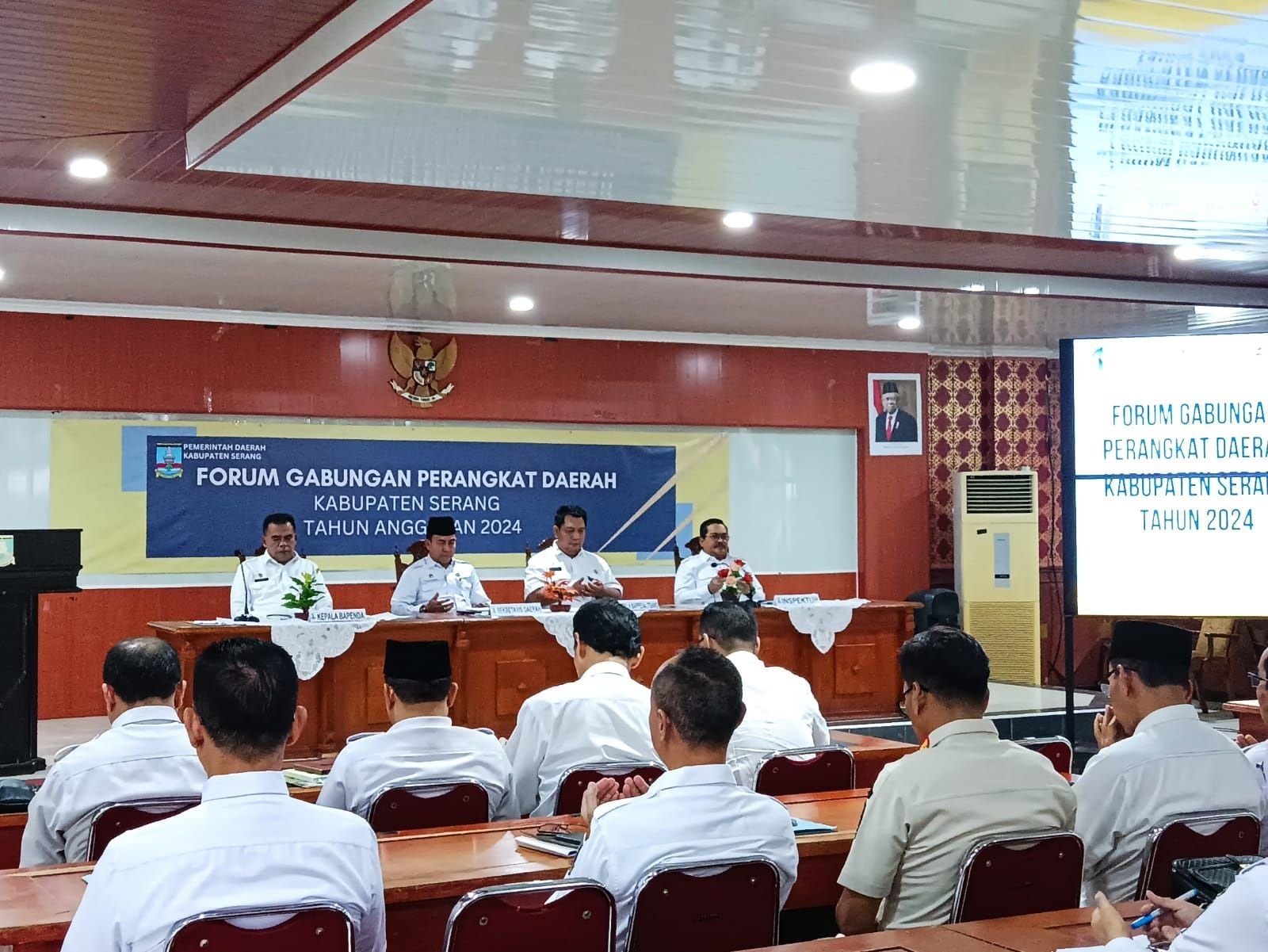 Masalah Sampah Kian Mendesak, Pemkab Serang Bercita-cita Bangun TPSA Modern Mulai Tahun Ini 1 Masalah Sampah Kian Mendesak, Pemkab Serang Bercita-cita Bangun TPSA Modern Mulai Tahun Ini