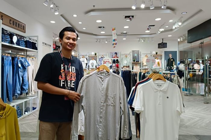 Berburu Diskon Baju Baru Lebaran di 3Second MOS, Ada Potongan Hingga 70 Persen 4 Berburu Diskon Baju Baru Lebaran di 3Second MOS, Ada Potongan Hingga 70 Persen