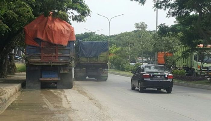 Ombudsman Banten Soroti Jalan dan PJU di Lajur Mudik 5 Ombudsman Banten Soroti Jalan dan PJU di Lajur Mudik