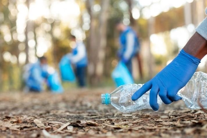 DBD Meningkat, Pj Gubernur Banten Imbau Masyarakat Rajin Bersihkan Lingkungan 6 DBD Meningkat, Pj Gubernur Banten Imbau Masyarakat Rajin Bersihkan Lingkungan