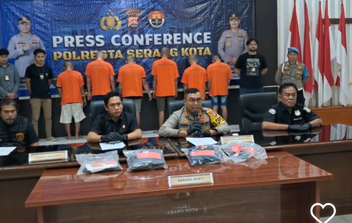 6 Pelaku Penganiayaan Ustadz di Baros Berhasil Ditangkap, ada yang Kabur ke Cilegon hingga Tangerang 3 6 Pelaku Penganiayaan Ustadz di Baros Berhasil Ditangkap, ada yang Kabur ke Cilegon hingga Tangerang