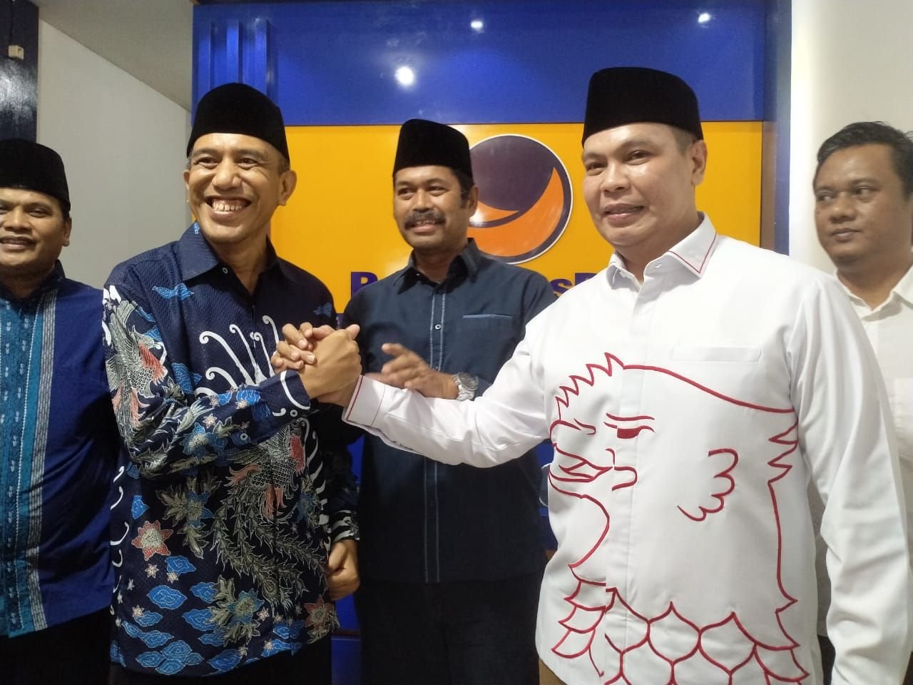 Diajak Koalisi Bareng Gerindra untuk Pilkada Kota Serang, Roni Alfanto : NasDem Punya Chemistry 10 Tahun 1 Diajak Koalisi Bareng Gerindra untuk Pilkada Kota Serang, Roni Alfanto : NasDem Punya Chemistry 10 Tahun
