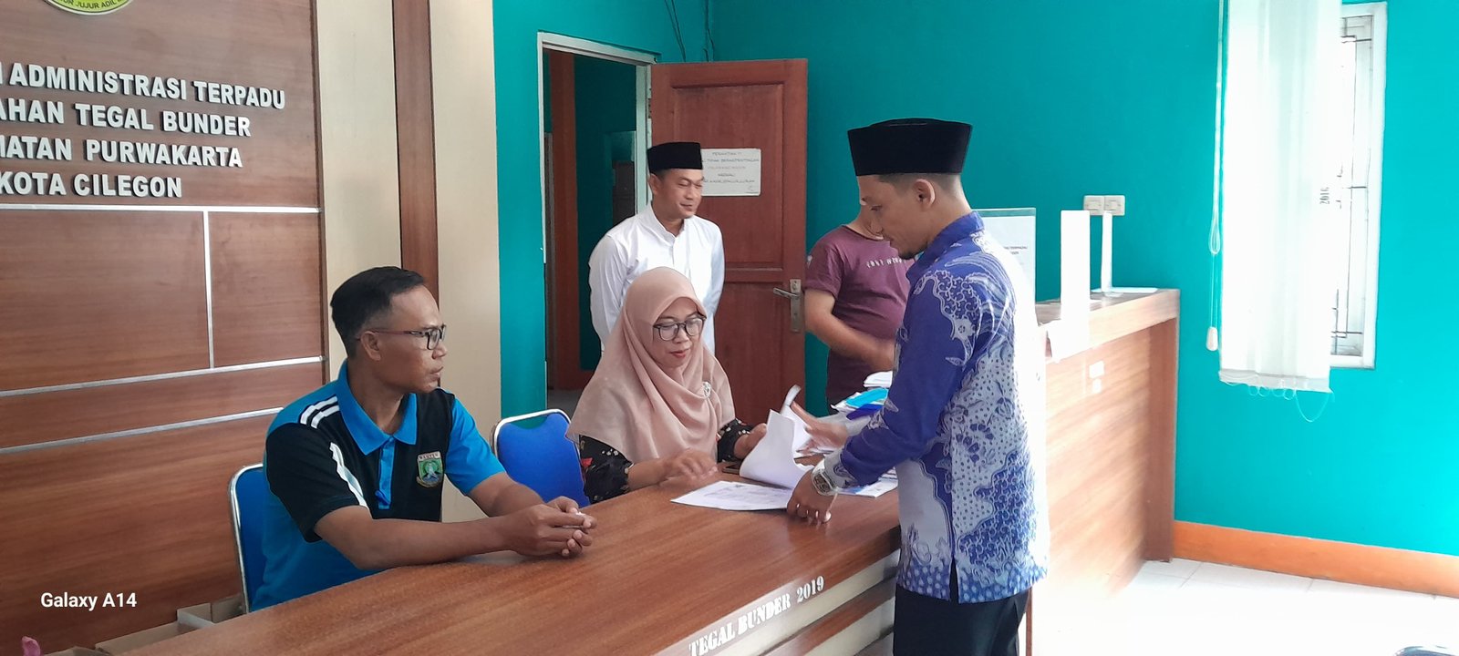Pelayanan Kelurahan di Kecamatan Purwakarta Tetap Buka Meski Libur dan Cuti Lebaran, Begini Kata Sekmat Purwakarta 1 Pelayanan Kelurahan di Kecamatan Purwakarta Tetap Buka Meski Libur dan Cuti Lebaran, Begini Kata Sekmat Purwakarta