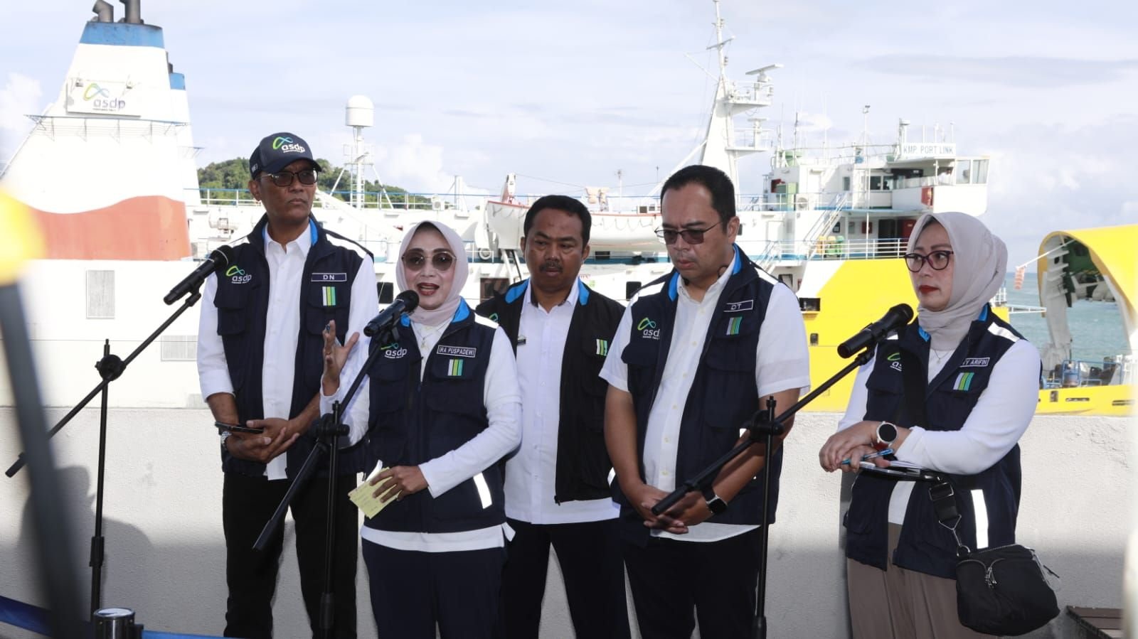 Tercatat 682.658 Orang Menyeberang dari Jawa ke Sumatera, Naik Hanya 1 Persen Dibanding Mudik Tahun Lalu 1 Tercatat 682.658 Orang Menyeberang dari Jawa ke Sumatera, Naik Hanya 1 Persen Dibanding Mudik Tahun Lalu