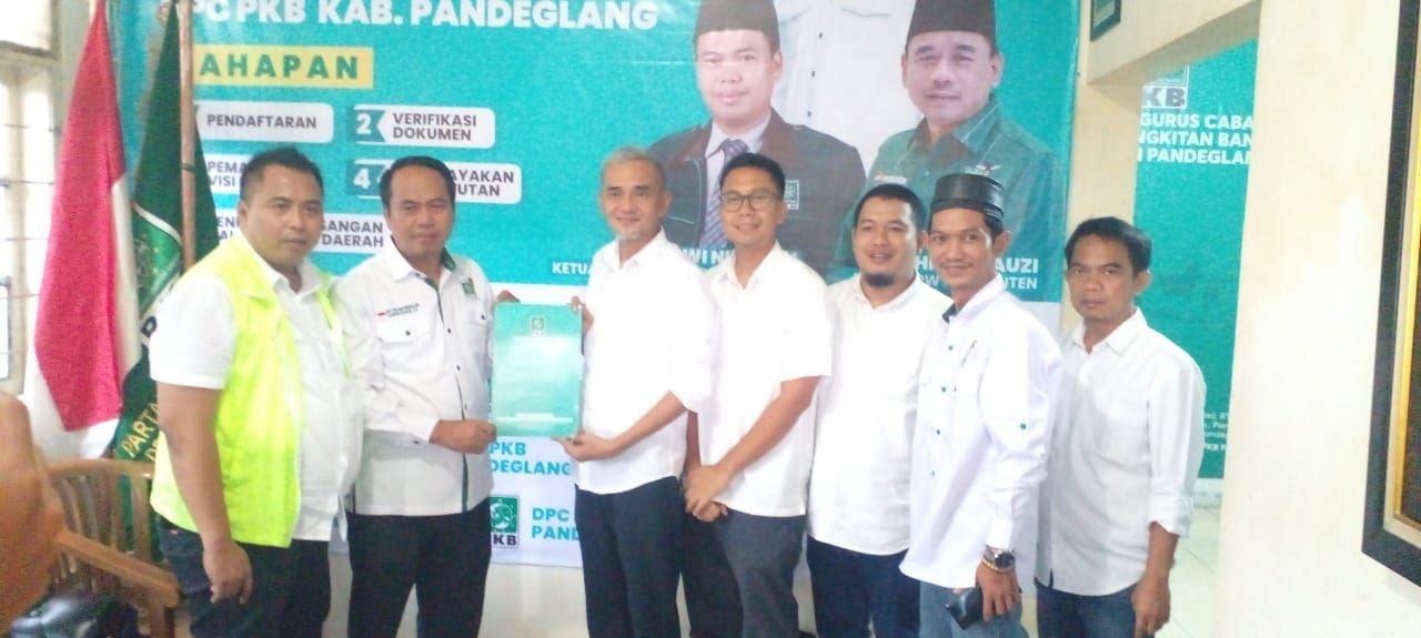 Jelang Pilkada Pandeglang, Putri JB Diana Sudah Lamar Tiga Parpol 5 Jelang Pilkada Pandeglang, Putri JB Diana Sudah Lamar Tiga Parpol