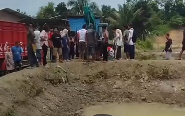Pelajar di Lebak Hilang Nyawa Setelah Tercebur di Kolam Kandang Ayam