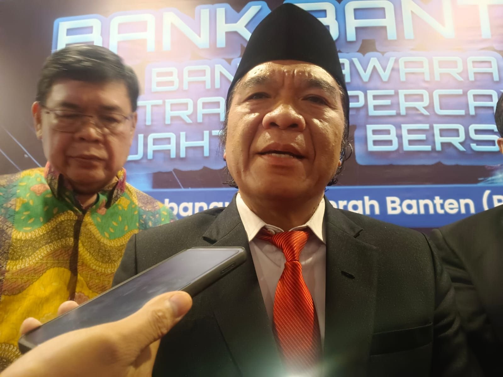 Pindah RKUD ke Bank Banten, Pemkab dan Pemkot Tak Perlu Lepas Saham Bank BJB