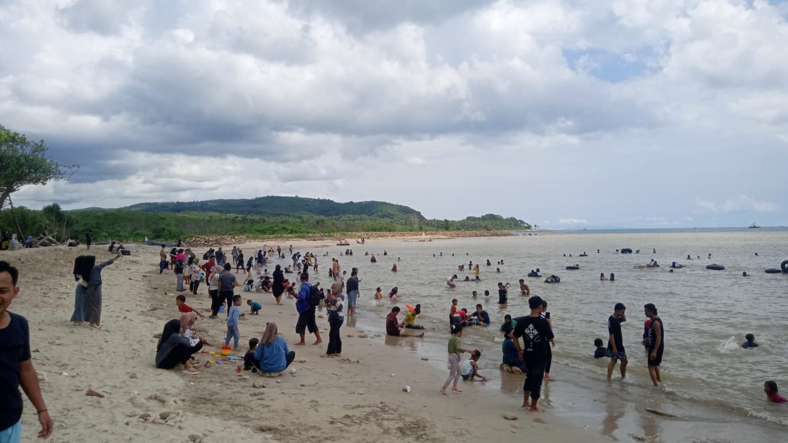 Mengandung Vitamin Sea, Tanjung Lesung Pandeglang Tawarkan Pantai Pasir Putih Eksotis Eksotis yang Menakjubkan