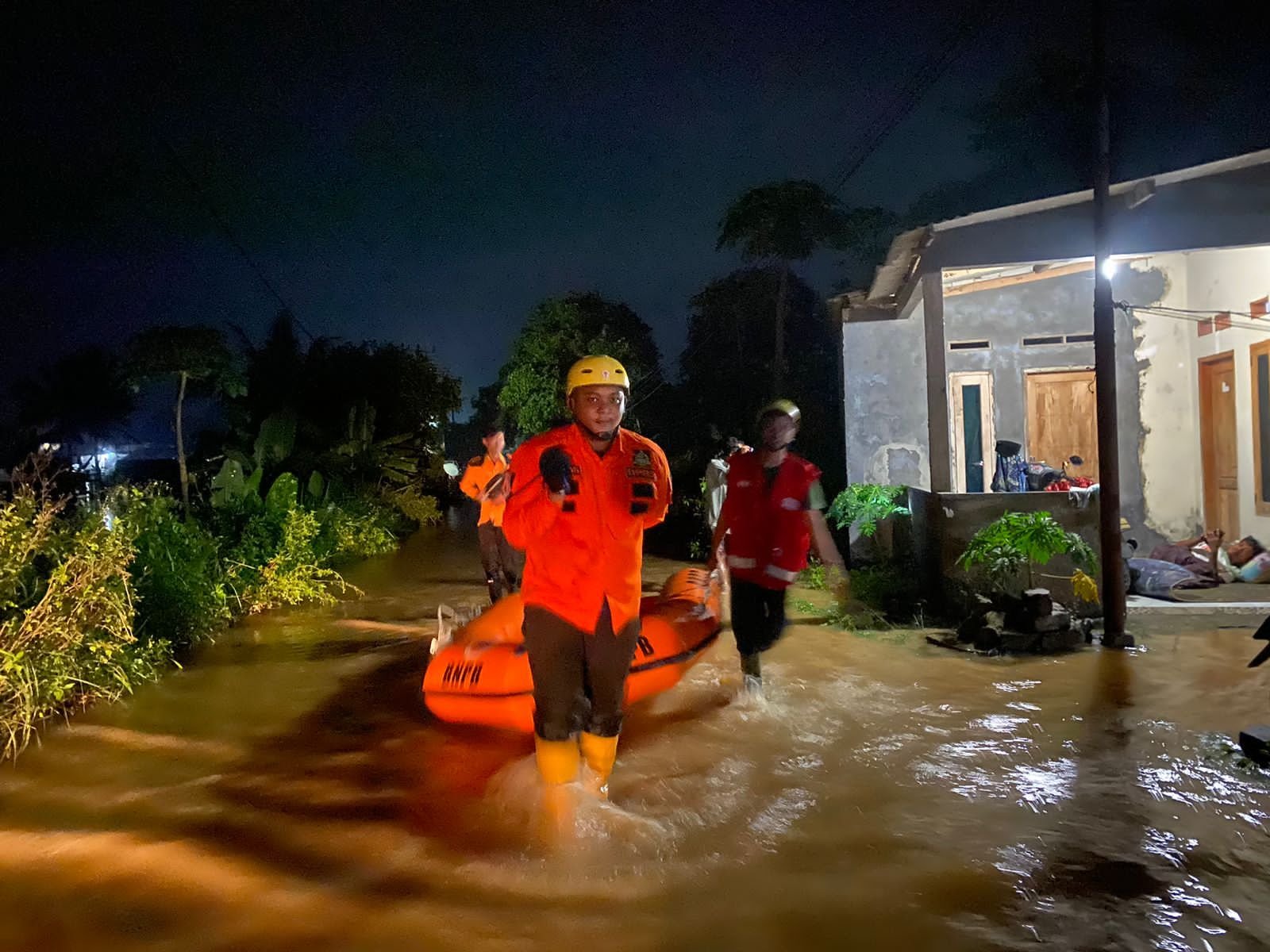 Satu Desa di Kopo Kabupaten Serang Dikepung Banjir, BPBD Tidak Bisa Pasang Tenda