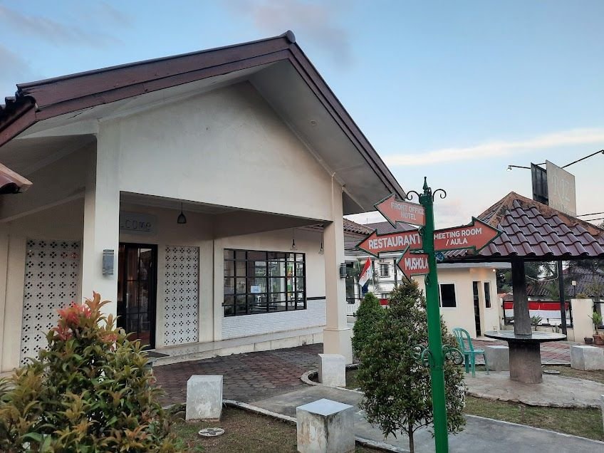 Auto Nagih, 3 Rumah Makan yang Wajib Didatangi saat Berkunjung ke Pandeglang, Awas Bikin Kalap 1 Auto Nagih, 3 Rumah Makan yang Wajib Didatangi saat Berkunjung ke Pandeglang, Awas Bikin Kalap