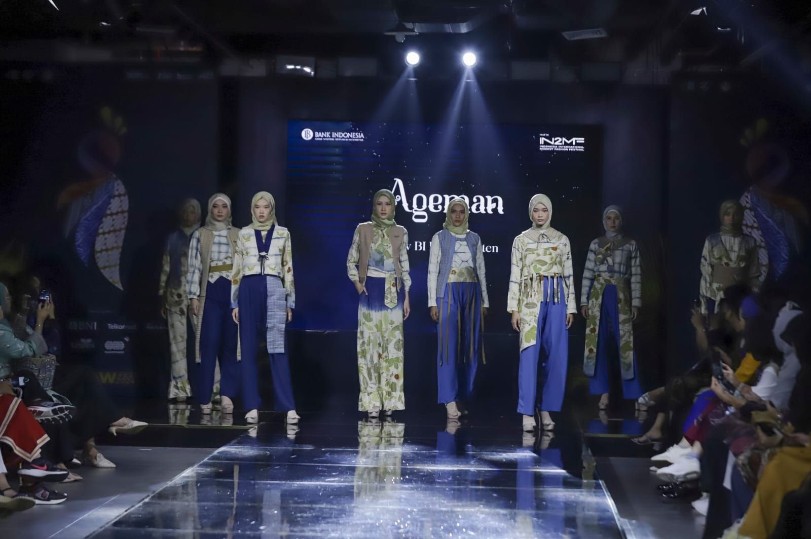 Designer Banten Tampil Memukau di Gelaran Kelana Wastra Fashion Fest 2024