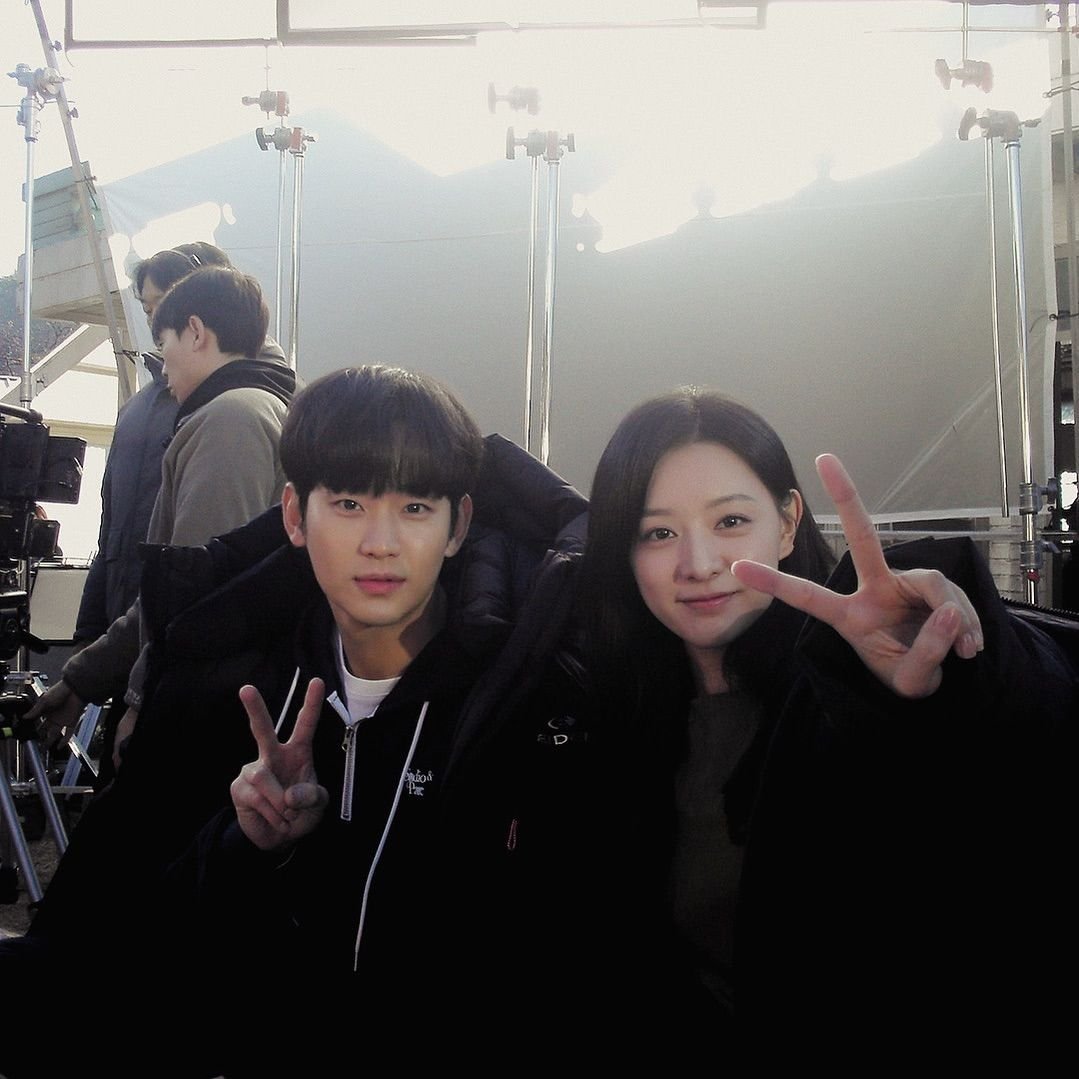 Link Streaming Nonton Episode Spesial Queen of Tears Part 2: Miraculos Record zip Streaming di Sini!