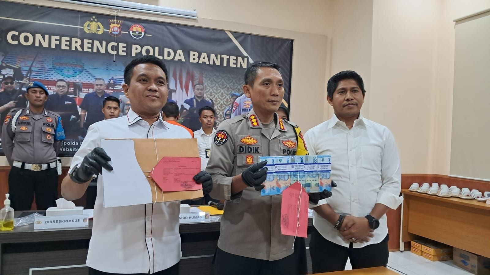 Kasus Korupsi Proyek Jalan Jembatan Akses Pelabuhan Warnasari Kota Cilegon Bakal Seret Tersangka Lain 1 Kasus Korupsi Proyek Jalan Jembatan Akses Pelabuhan Warnasari Kota Cilegon Bakal Seret Tersangka Lain