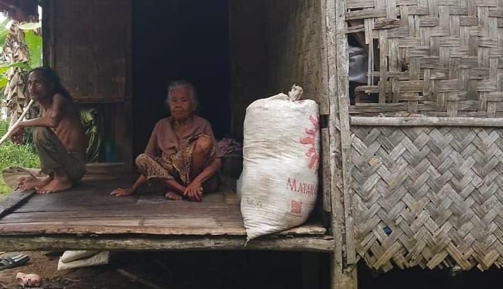 Tak Tersentuh Bantuan, Warga Kurang Mampu di Lebak Alami TBC Akut hingga Tinggal di Rumah Tidak Layak 8 Tak Tersentuh Bantuan, Warga Kurang Mampu di Lebak Alami TBC Akut hingga Tinggal di Rumah Tidak Layak