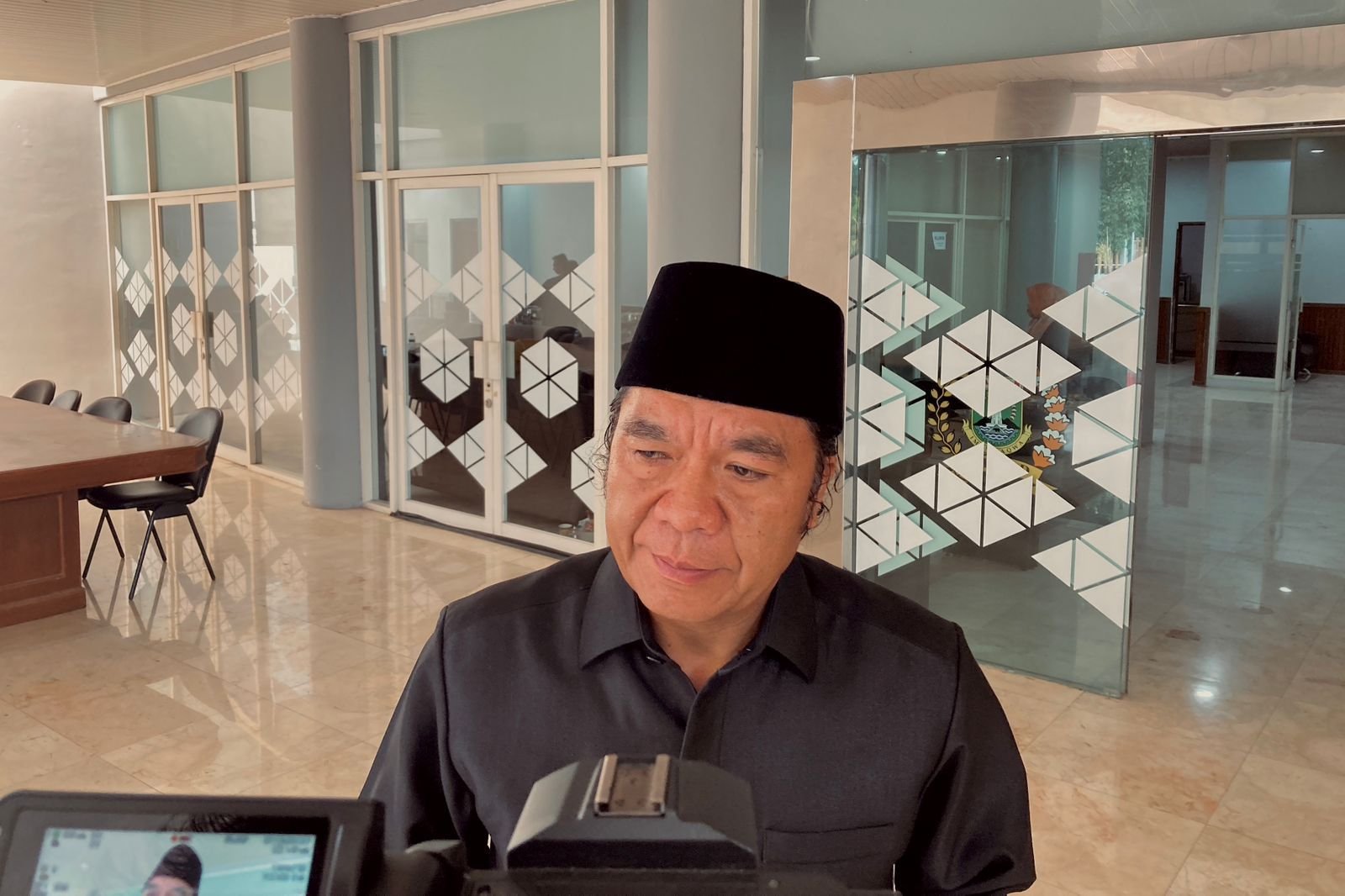 Pj Gubernur Banten Al Muktabar Ultimatum Pejabat DKP Tersandung Gratifikasi Cituis 6 Pj Gubernur Banten Al Muktabar Ultimatum Pejabat DKP Tersandung Gratifikasi Cituis