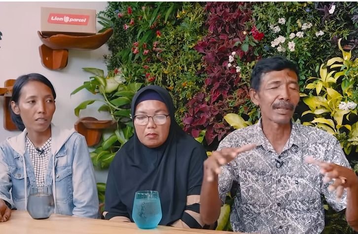 Heboh! Keluarga Vina di Cirebon Ungkap Sebuah Fakta Kematian yang Belum Terungkap 9 Heboh! Keluarga Vina di Cirebon Ungkap Sebuah Fakta Kematian yang Belum Terungkap