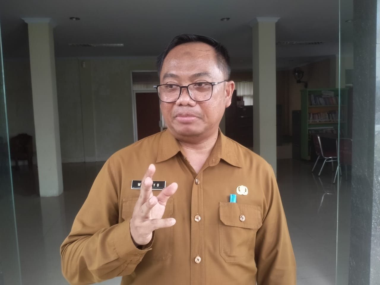 Diduga Adanya Pengedaran Karcis Ilegal, Inspektorat Kota Serang Audit Parkir Terminal Sukadiri Banten Lama 1 Diduga Adanya Pengedaran Karcis Ilegal, Inspektorat Kota Serang Audit Parkir Terminal Sukadiri Banten Lama