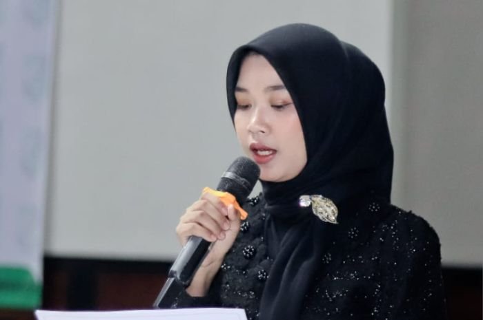Kalahkan 500 Orang Lebih, Mita Marwiah Jadi Satu-satunya Wakil Banten Pada Eksplorasi Budaya Maritim Indonesia 5 Kalahkan 500 Orang Lebih, Mita Marwiah Jadi Satu-satunya Wakil Banten Pada Eksplorasi Budaya Maritim Indonesia