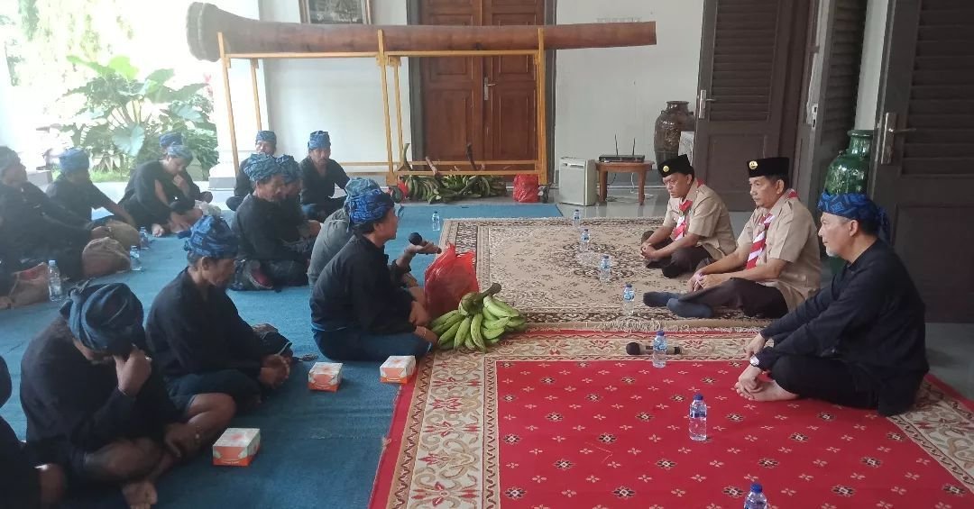 Tentang Beragam Hasil Bumi Beragam Jenis Pisang, Warga Baduy Berbondong Sambangi Pemkab Pandeglang 1 Tentang Beragam Hasil Bumi Beragam Jenis Pisang, Warga Baduy Berbondong Sambangi Pemkab Pandeglang